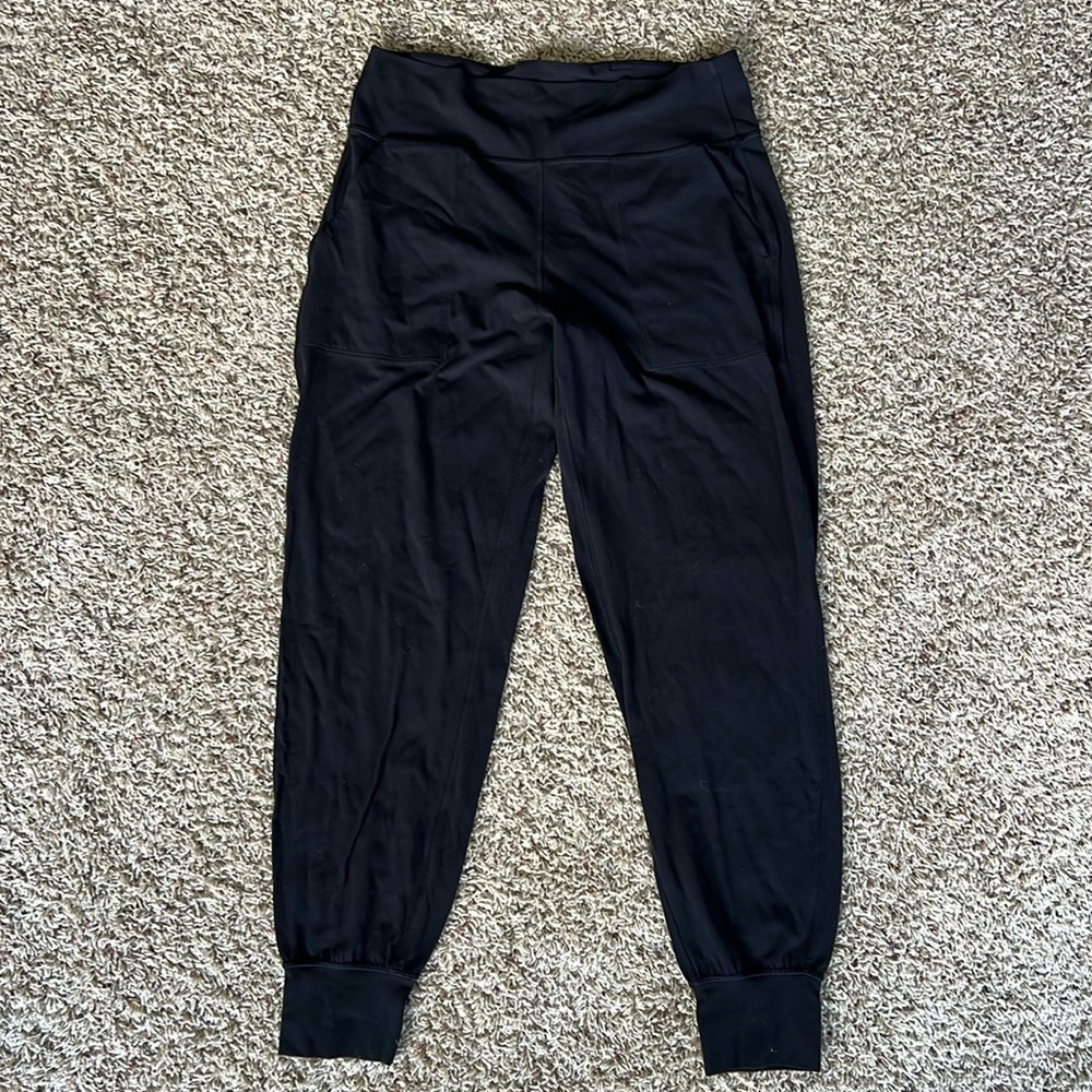 Lululemon align high rise jogger (2 pairs)